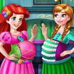 Royal Pregnant BFFs H
